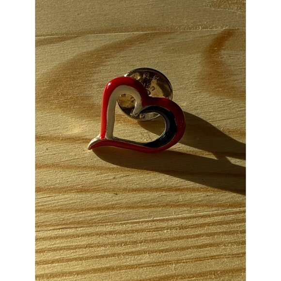 Heart-Shaped Red White Blue Enamel Lapel Pin - Picture 1 of 3